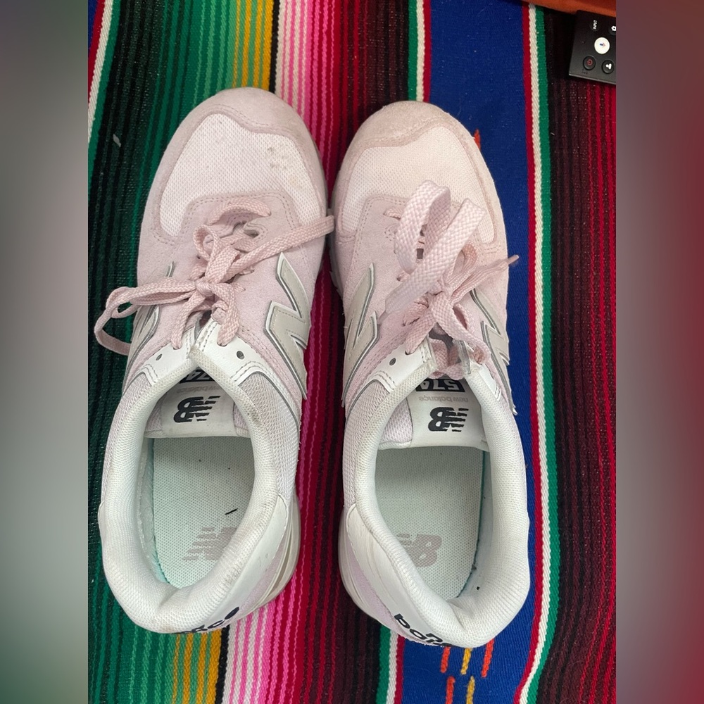 New Balance Light Pink and White Women's Casual Sneakers. Size 10.